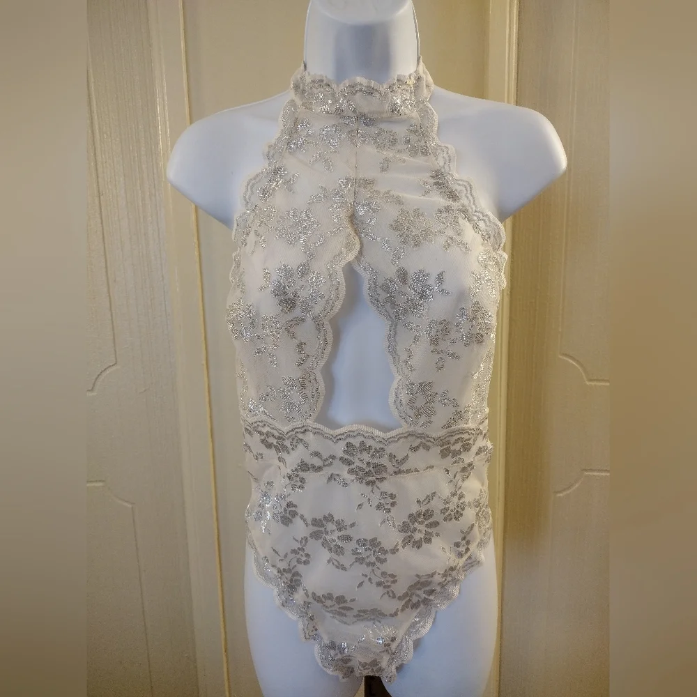Victoria Secret Lace Floral Ivory Bodysuit - Picture 1 of 5